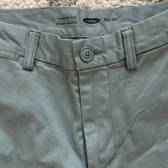 Old navy 30x30 slim - Picture 2 of 3